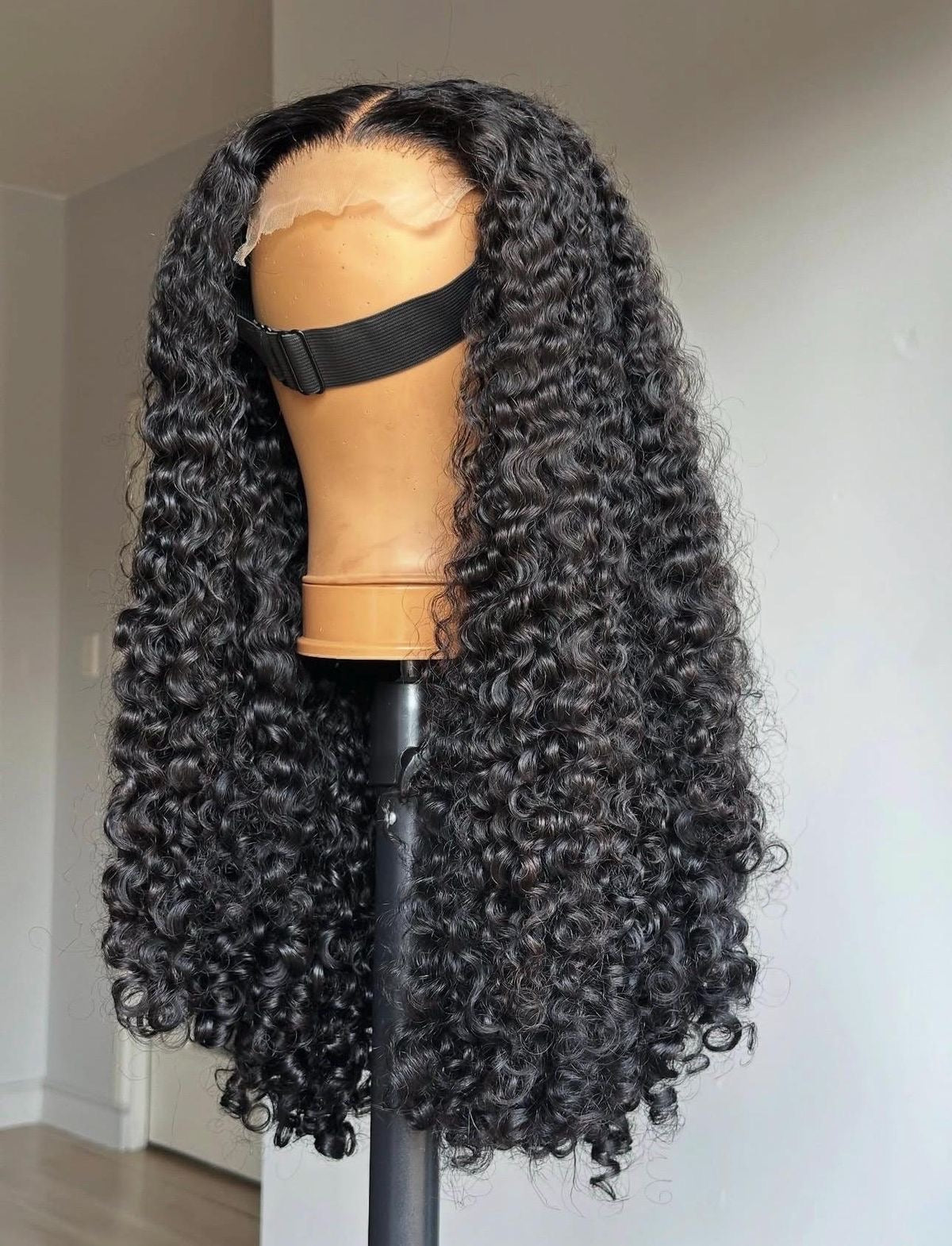 GLOBAL GODDESS CURL — BURMESE CURL