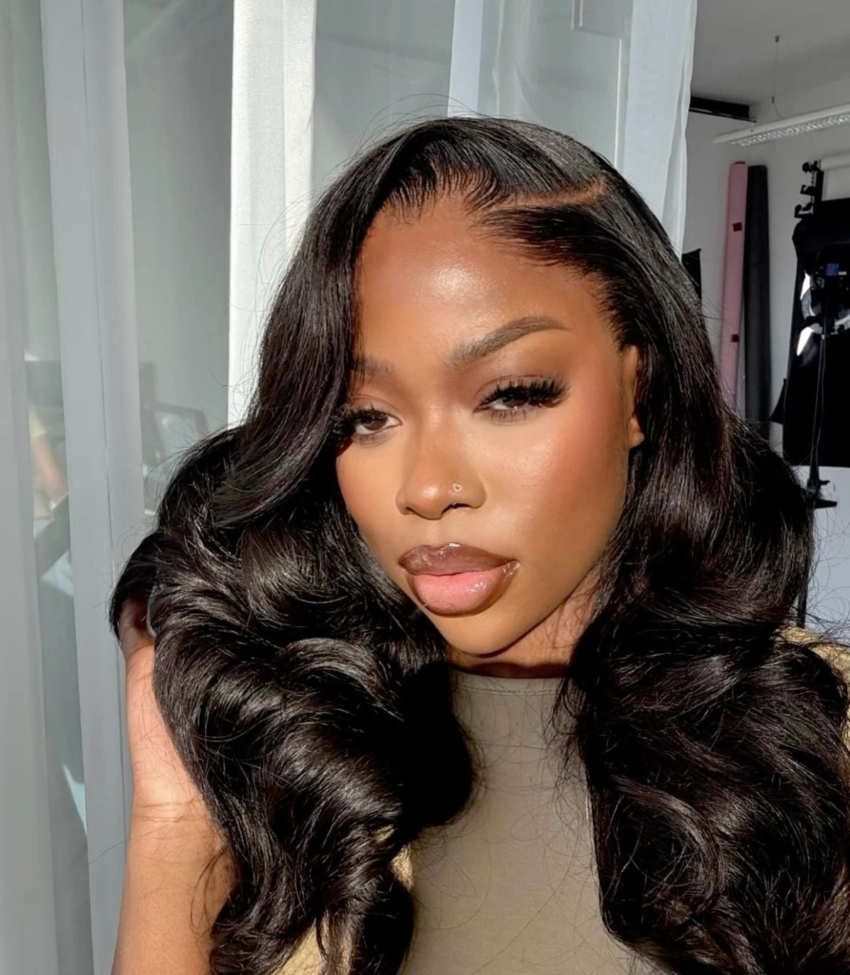 SIGNATURE WAVE 13X6 — BODY WAVE MAX